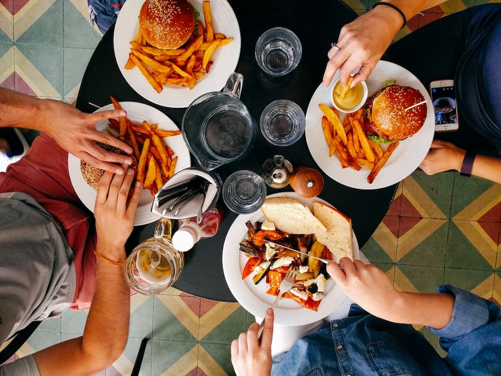 Differences Between Western and Eastern Cooking